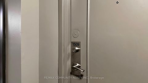 Photo 5 at #1509 - 2050 Bridletowne Circle, L'Amoreaux, Toronto