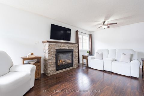 Photo 9 at 1004 Leslie Drive, Alcona, Innisfil