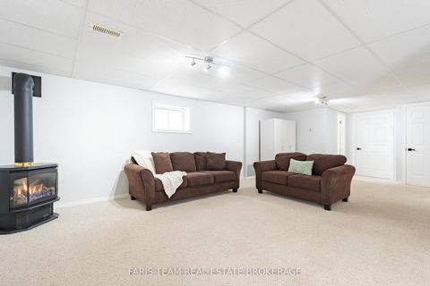 Photo 18 at 1004 Leslie Drive, Alcona, Innisfil