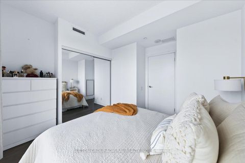 Photo 17 at 2006 - 1815 Yonge Street, Mount Pleasant West, Toronto