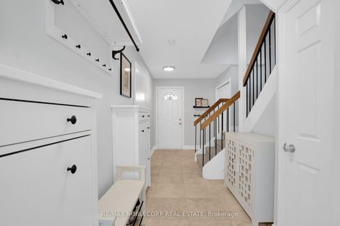 Photo 3 at 52 - 1080 Walden Circle, Clarkson, Mississauga