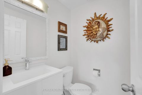 Photo 27 at 52 - 1080 Walden Circle, Clarkson, Mississauga