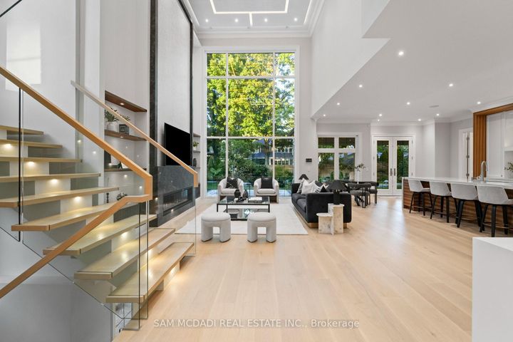 Photo 10 at 371 Willis Drive, WO West, Oakville