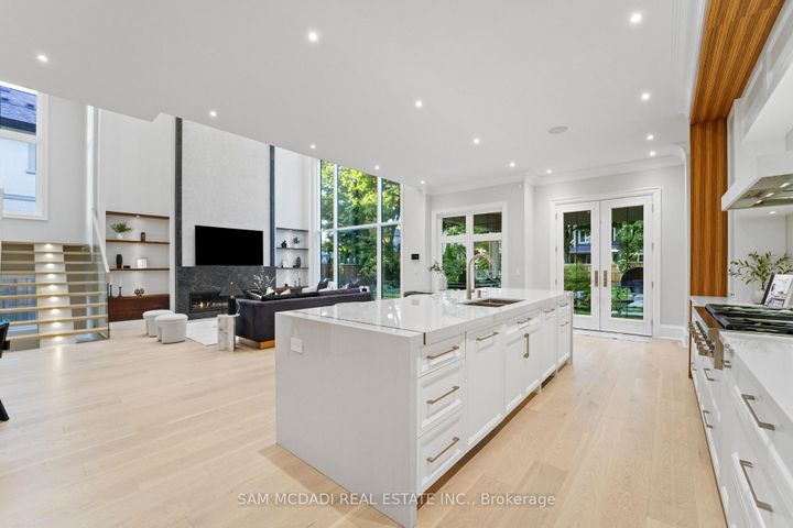 Photo 13 at 371 Willis Drive, WO West, Oakville