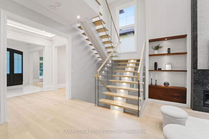 Photo 21 at 371 Willis Drive, WO West, Oakville