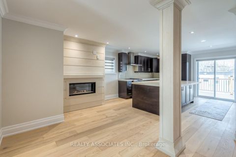 Photo 5 at 348 Miami Drive, Keswick South, Georgina