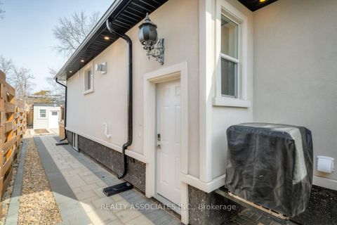 Photo 23 at 348 Miami Drive, Keswick South, Georgina