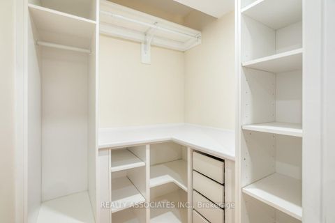 Photo 34 at 348 Miami Drive, Keswick South, Georgina