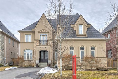 Photo 3 at 25 Munsie Drive, Nobleton, King