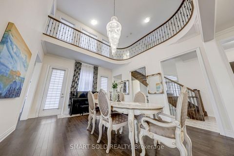 Photo 10 at 25 Munsie Drive, Nobleton, King