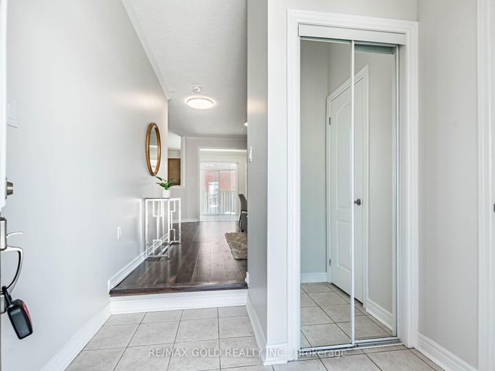 Photo 2 at 47 Connolly Crescent, Wellington, Brampton