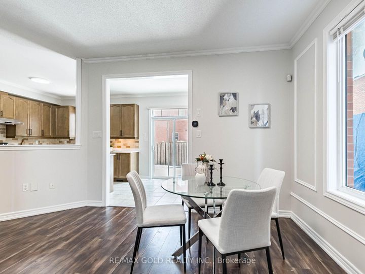 Photo 5 at 47 Connolly Crescent, Wellington, Brampton