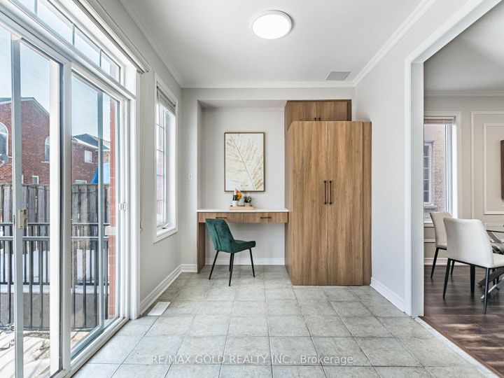 Photo 15 at 47 Connolly Crescent, Wellington, Brampton