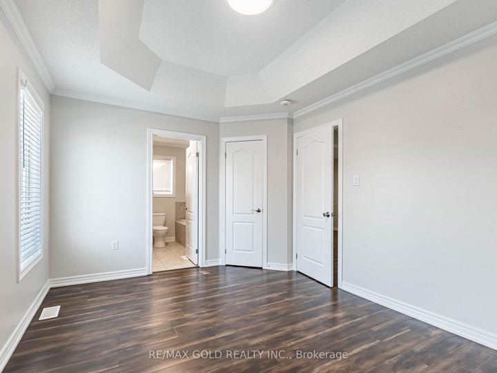 Photo 19 at 47 Connolly Crescent, Wellington, Brampton