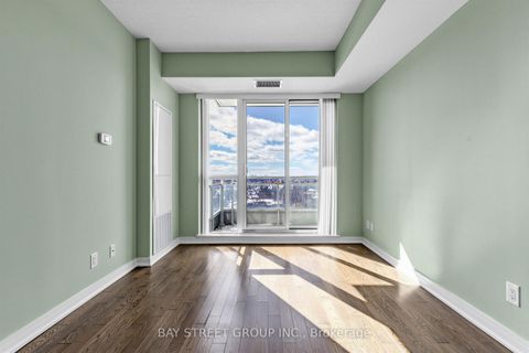 Photo 7 at NW1013 - 9201 Yonge Street, Langstaff, Richmond Hill