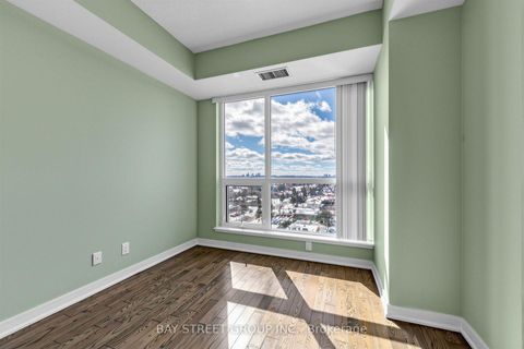 Photo 9 at NW1013 - 9201 Yonge Street, Langstaff, Richmond Hill