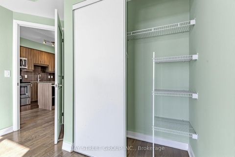 Photo 16 at NW1013 - 9201 Yonge Street, Langstaff, Richmond Hill