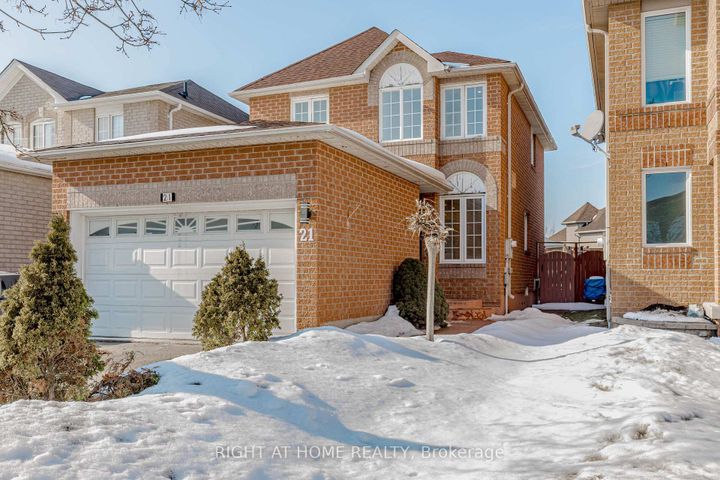 Photo 1 at 21 Carabram Court, Brampton West, Brampton