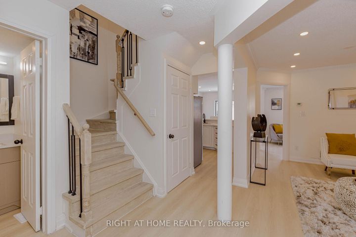 Photo 7 at 21 Carabram Court, Brampton West, Brampton