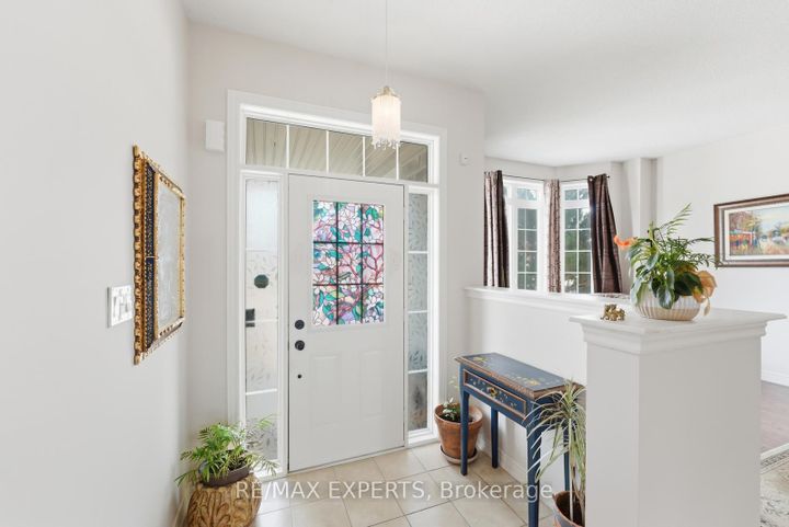 Photo 3 at 847 Memorial Circle, Wyndham, Newmarket