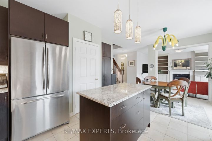 Photo 12 at 847 Memorial Circle, Wyndham, Newmarket