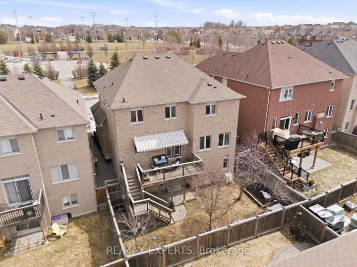 Photo 43 at 847 Memorial Circle, Wyndham, Newmarket