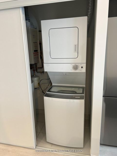 Photo 15 at 509 - 408 Browns Line, Alderwood, Toronto