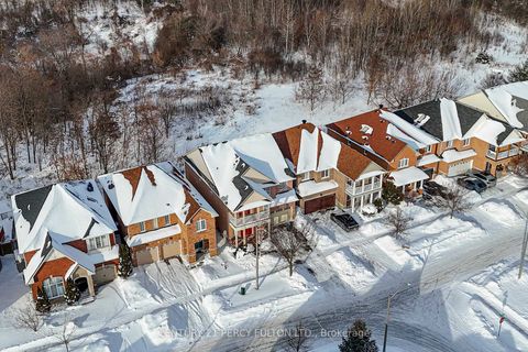 Photo 43 at 117 Maroon Drive, Oak Ridges Lake Wilcox, Richmond Hill