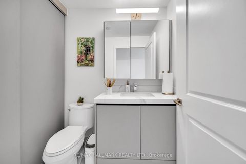 Photo 4 at 1506 - 120 Eagle Rock Way, Rural Vaughan, Vaughan