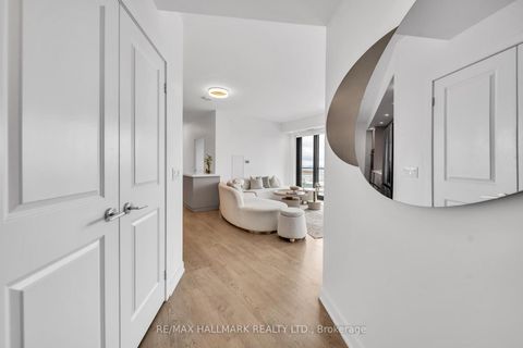 Photo 5 at 1506 - 120 Eagle Rock Way, Rural Vaughan, Vaughan