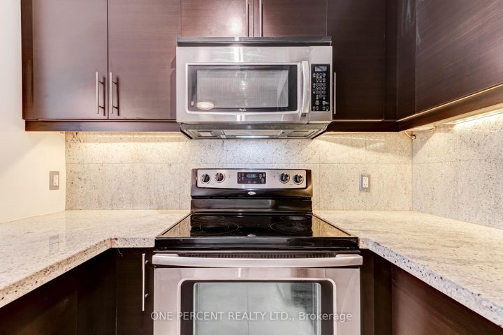 Photo 24 at 410 - 676 Sheppard Avenue E, Bayview Village, Toronto