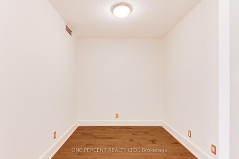 Photo 13 at 410 - 676 Sheppard Avenue E, Bayview Village, Toronto