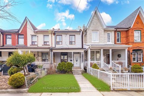 Photo 0 at 518 Quebec Avenue, Junction Area, Toronto