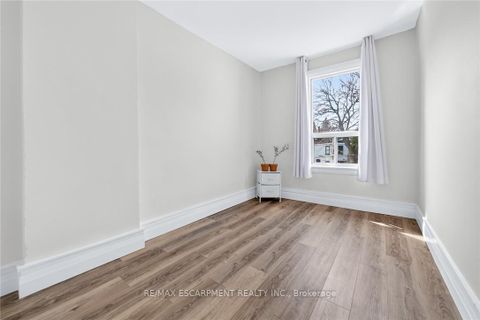 Photo 21 at 518 Quebec Avenue, Junction Area, Toronto