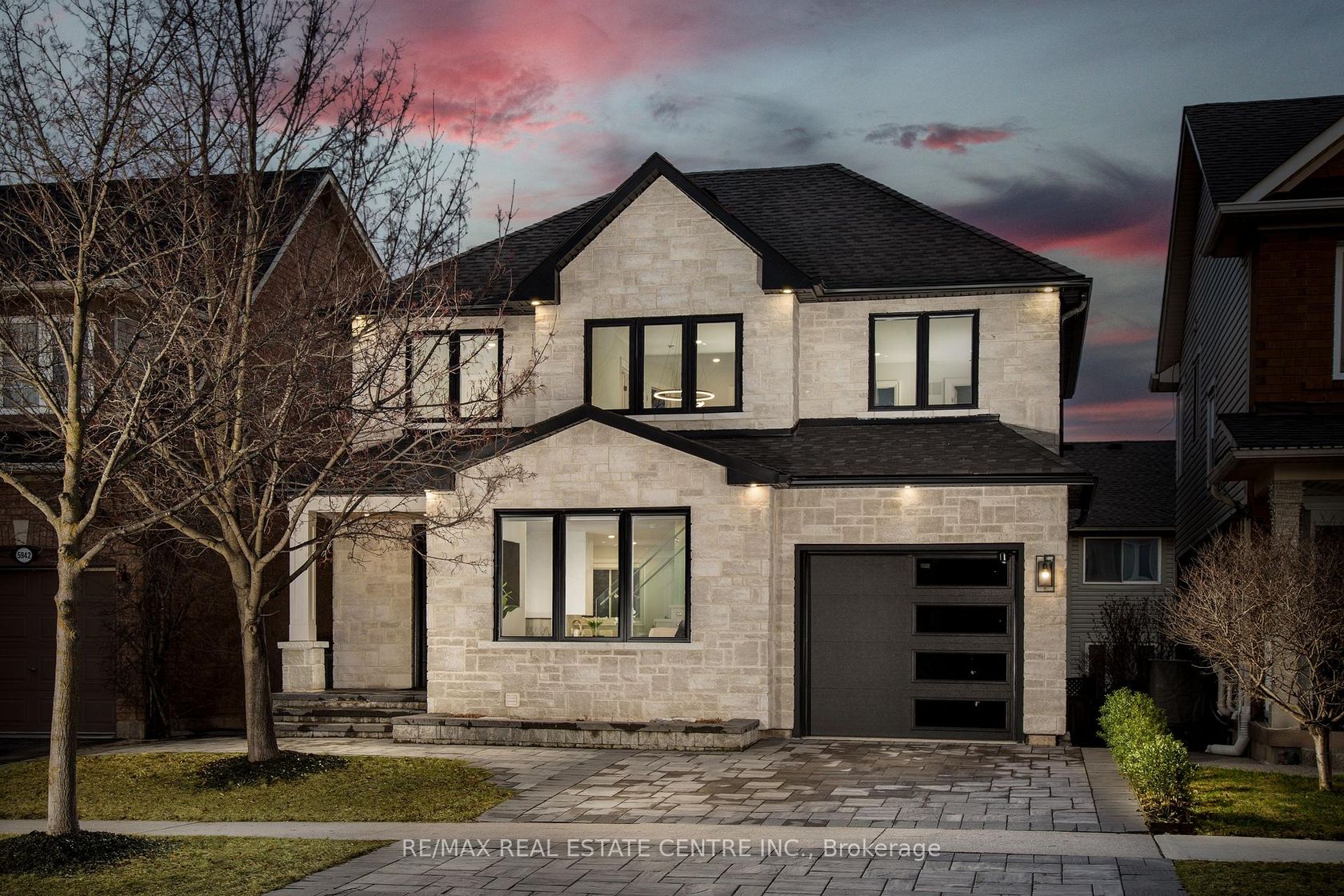 5940 Blue Spruce Avenue, Orchard, Burlington by Loree Meneguzzi Real Estate 5940 Blue Spruce Avenue, Orchard, Burlington