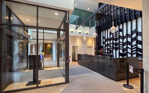 Photo 2 at 1005 - 5 Northtown Way, Willowdale East, Toronto