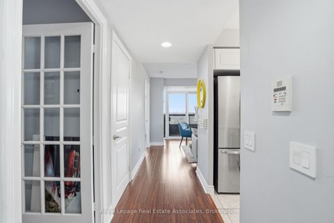 Photo 8 at 1005 - 5 Northtown Way, Willowdale East, Toronto