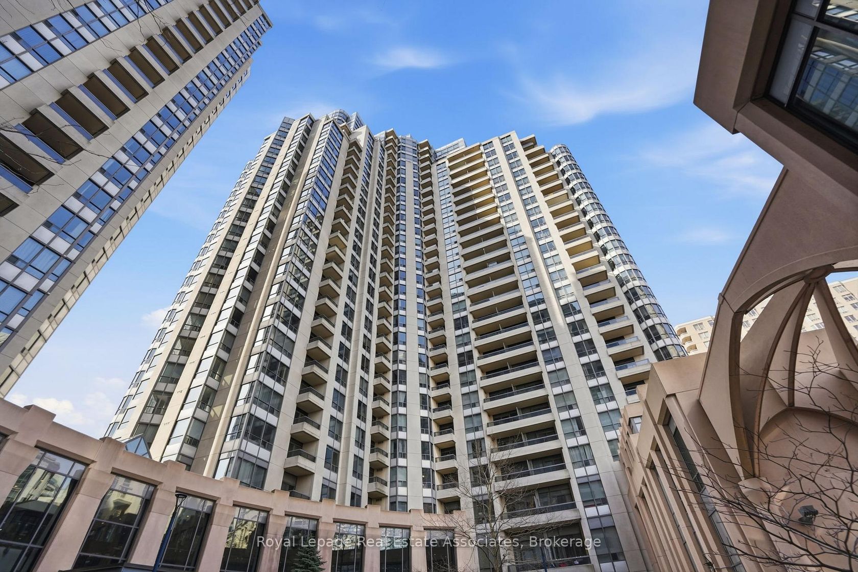 1005 - 5 Northtown Way, Willowdale East, Toronto photo number 2