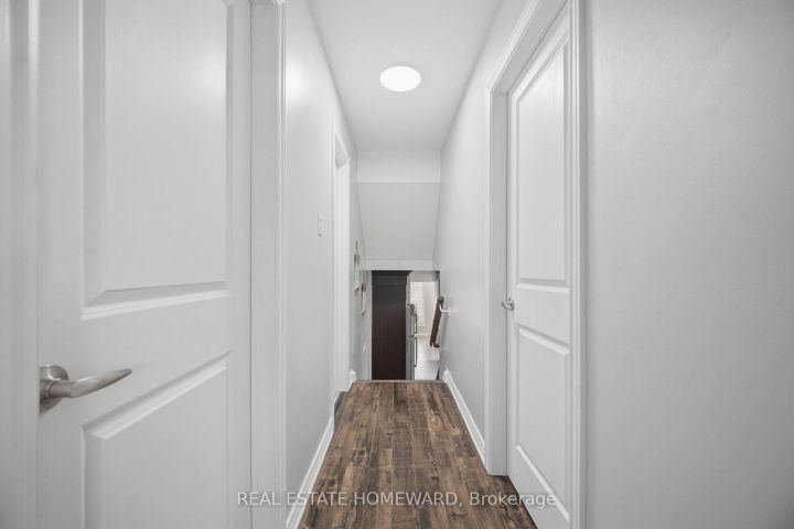 Photo 14 at 309 Royal Salisbury Way, Madoc, Brampton