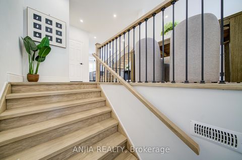 Photo 7 at 22 Kylemore Way, Angus Glen, Markham