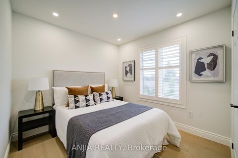 Photo 31 at 22 Kylemore Way, Angus Glen, Markham