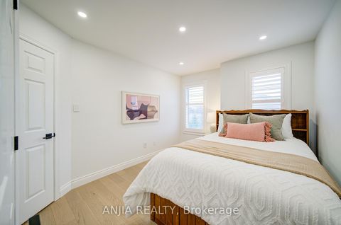 Photo 34 at 22 Kylemore Way, Angus Glen, Markham