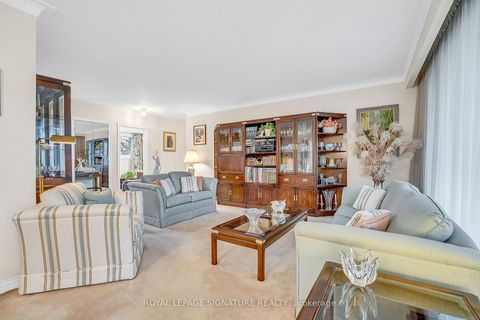 Photo 5 at 57 Valentine Drive, Donalda, Toronto