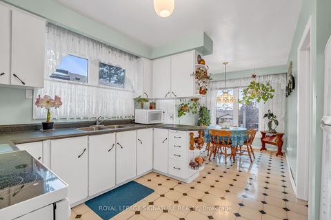 Photo 9 at 57 Valentine Drive, Donalda, Toronto