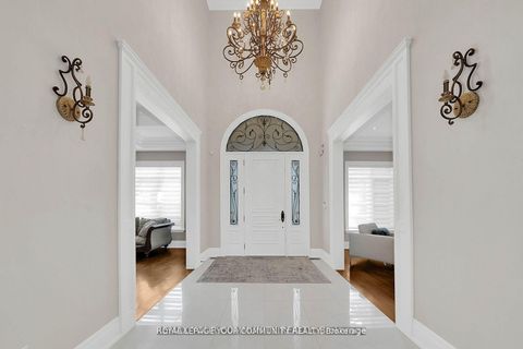 Photo 10 at 76 Elm Grove Avenue, Oak Ridges, Richmond Hill