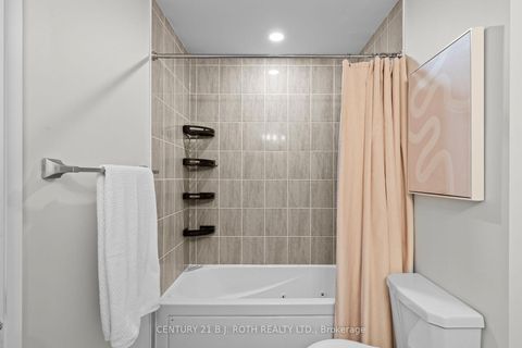 Photo 13 at 115 - 302 ESSA Road, 400 West, Barrie
