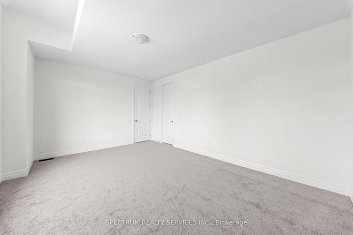 Photo 39 at 17 Mosswood Trail, Vales of Castlemore, Brampton