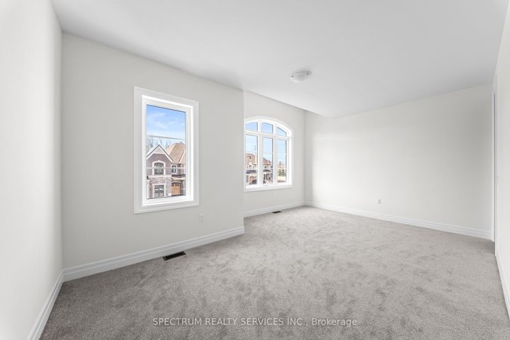 Photo 41 at 17 Mosswood Trail, Vales of Castlemore, Brampton