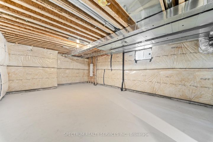 Photo 47 at 17 Mosswood Trail, Vales of Castlemore, Brampton