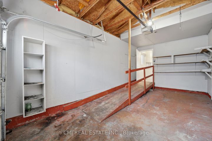 Photo 36 at 40 Glen Hollow Avenue, Clairville, Toronto